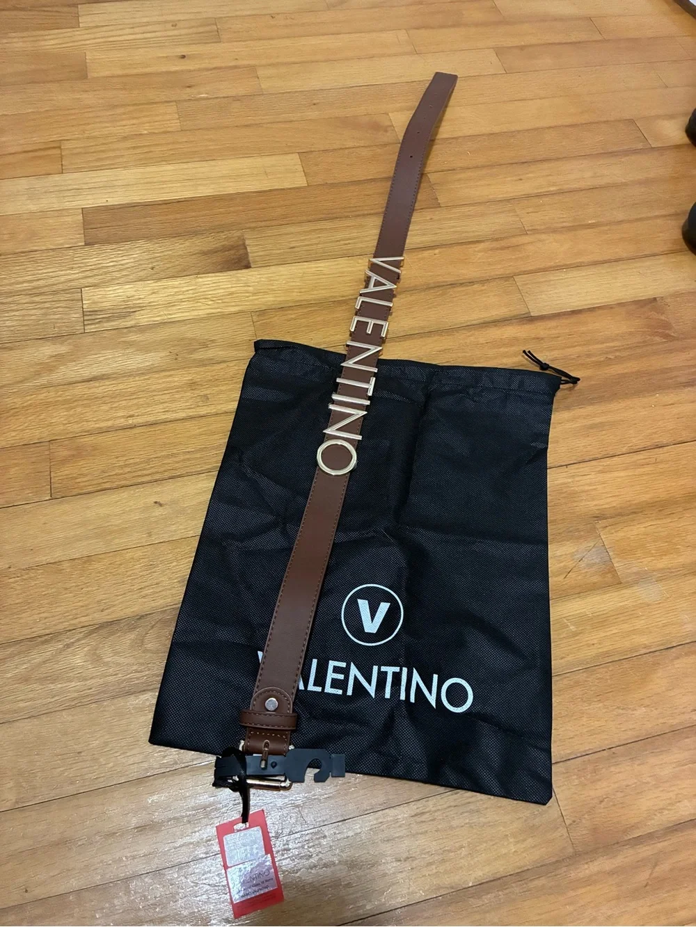 Authentic mario valentino belt Gold-Tone letter gold bag